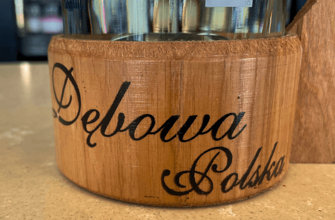 DĘBOWA POLSKA OAK VODKA WITH HANDLE AND BASE